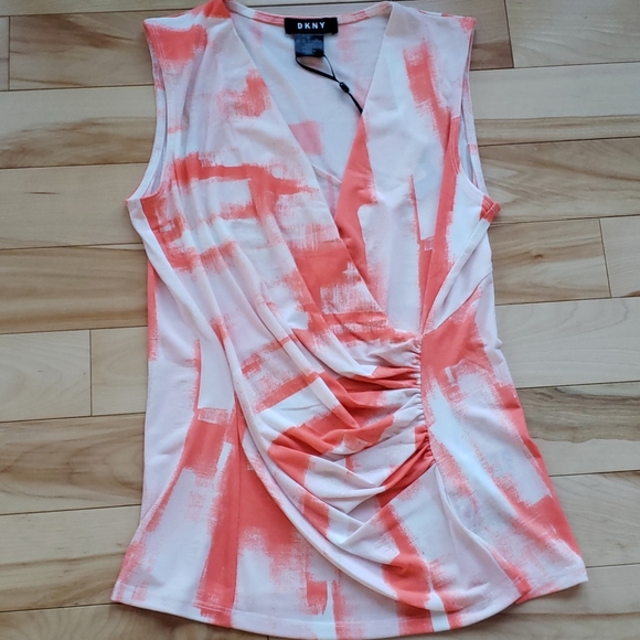 DKNY - Ruched Sleeveless Top - Picture 3 of 7